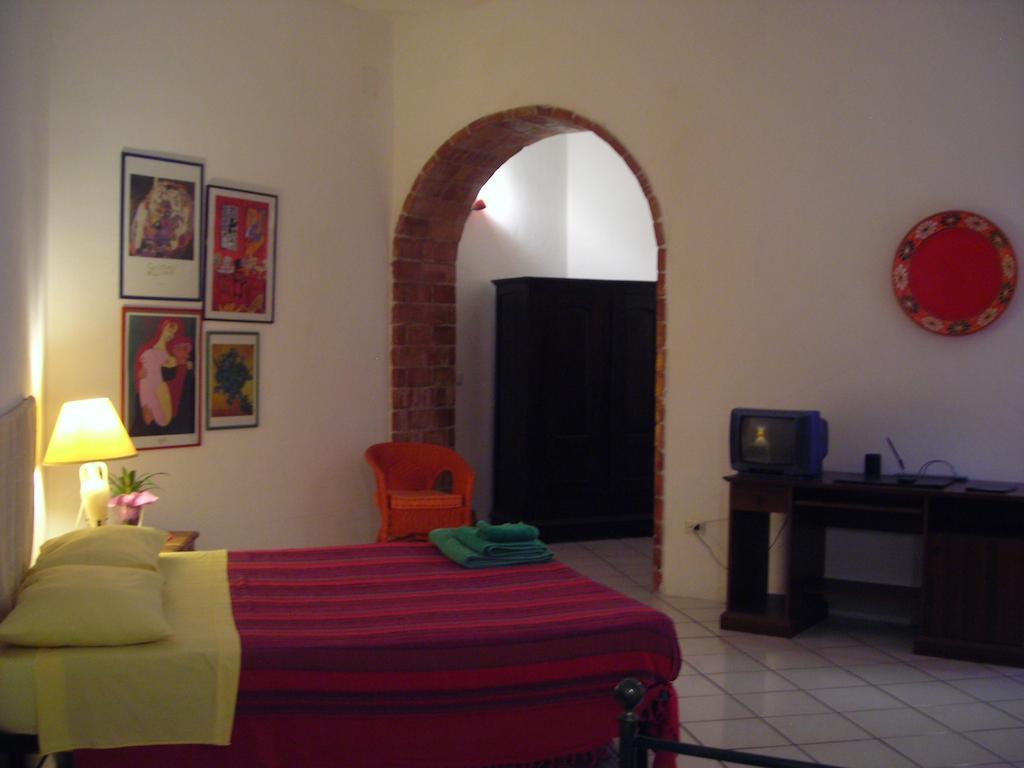 B&B Ixia Carolei Bilik gambar