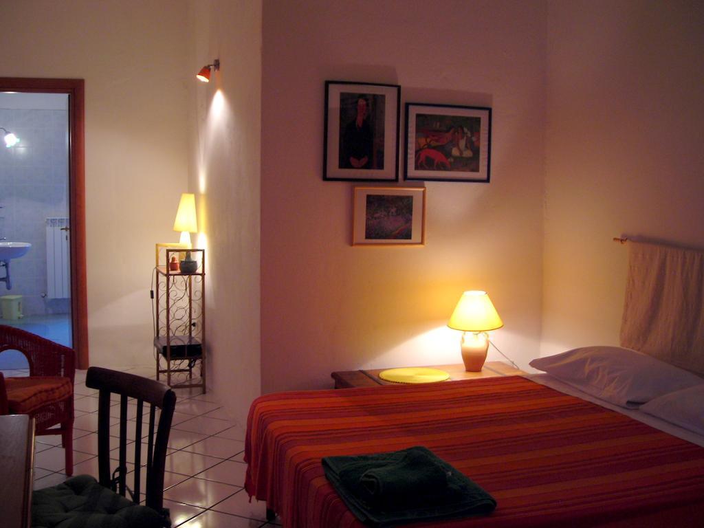 B&B Ixia Carolei Bilik gambar
